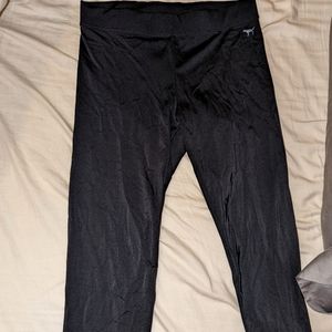 Victoria's Secret PINK Black Leggings - size M